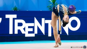 f nastro di giorgio clara sfe06417 copia simone ferraro ph